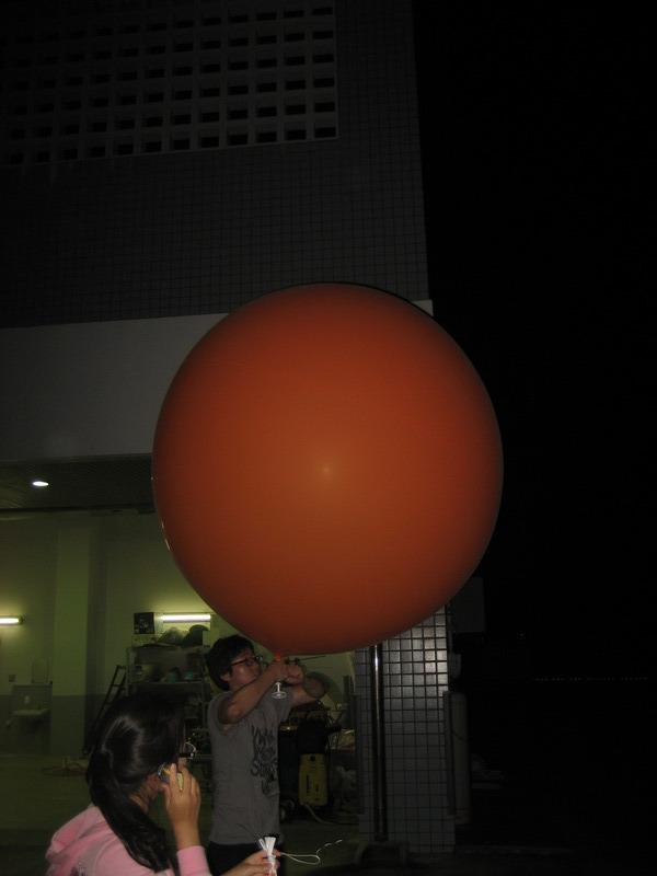 002kouk.JPG(67 Kbyte)