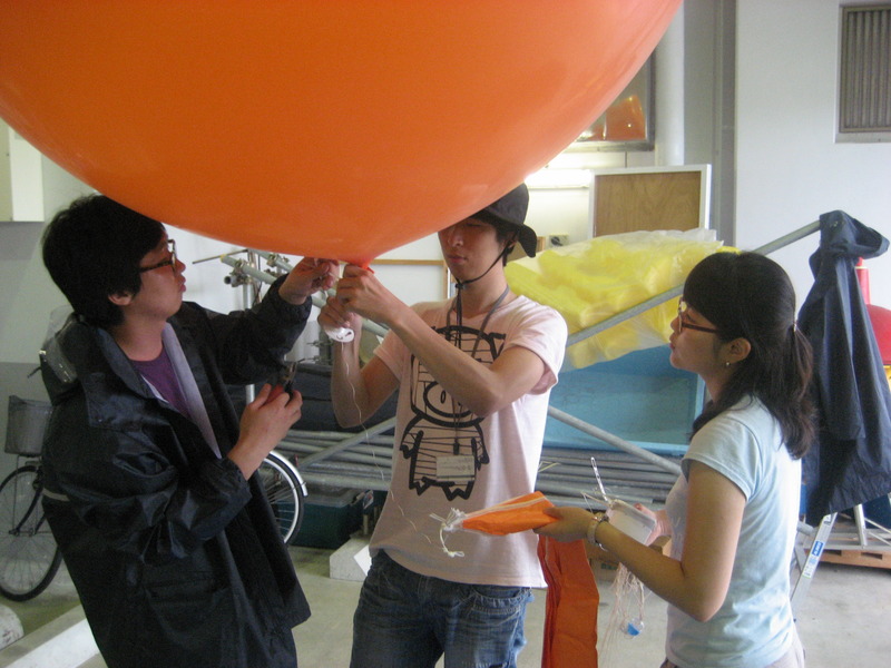 IMG_2923.JPG(142 Kbyte)